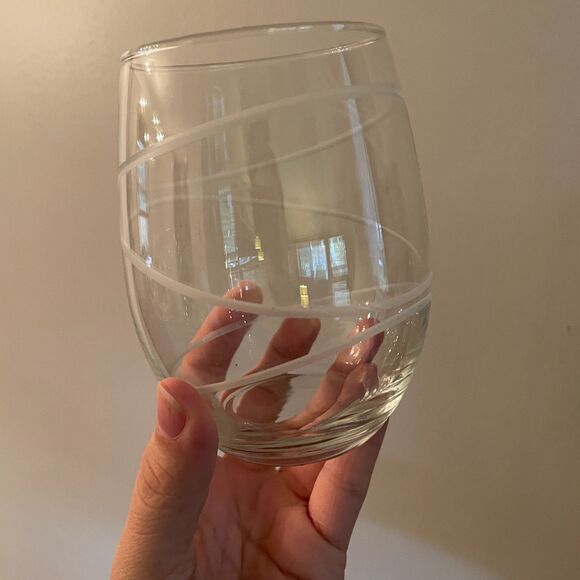 NWT 4pc Diamond Engraved Crystal Stemless Glassware - Picture 5 of 10